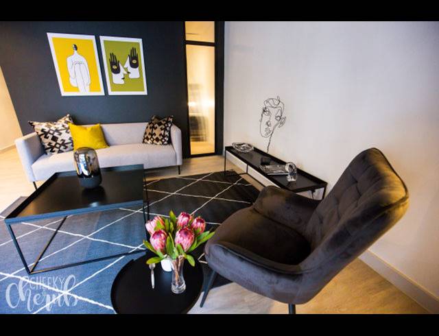 1 BEDROOM APARTMENT FOR SALE IN SANDOWN